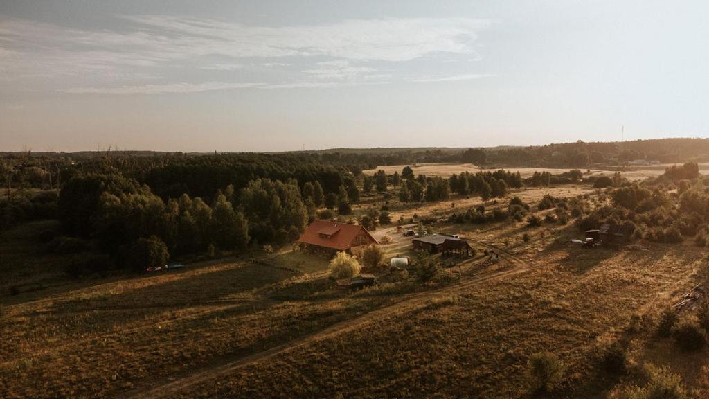 Dom Goscinny Sowia Stopka Miłomłyn المظهر الخارجي الصورة